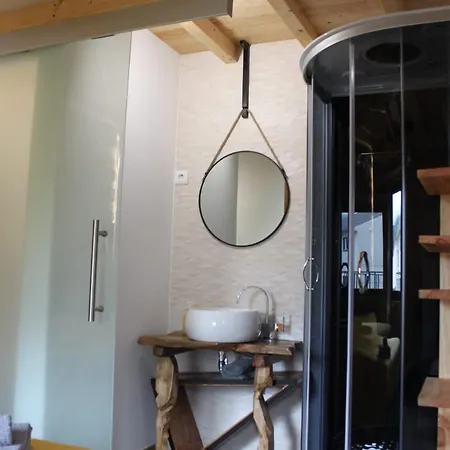 Casas Puro Granito *