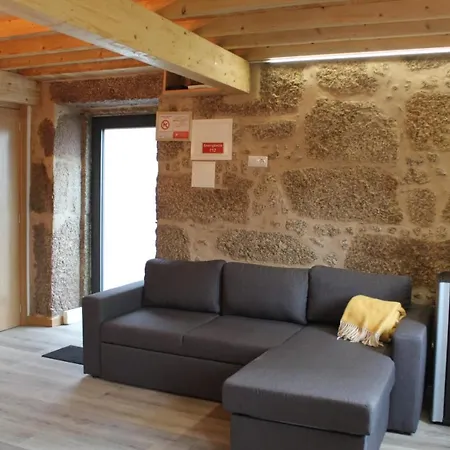 Casas Puro Granito Сабугейру